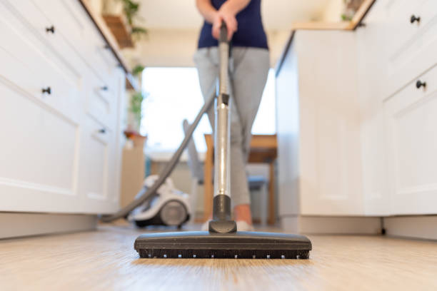 Floor cleaning | Hauptman Floor Covering Co Inc